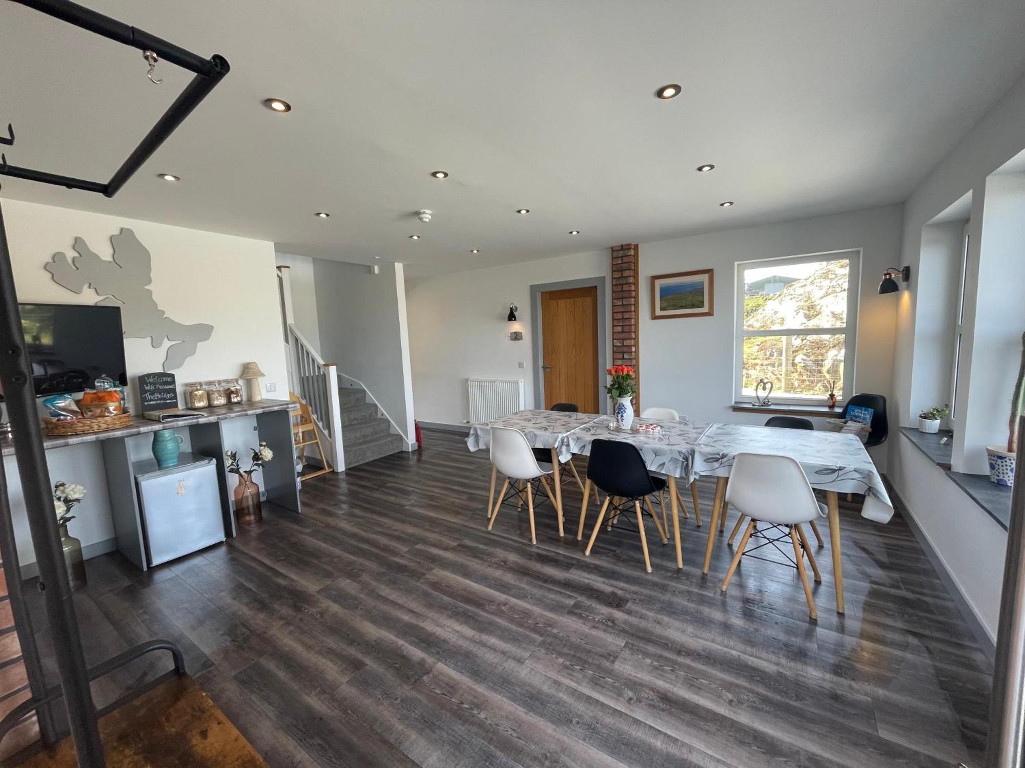 The Bridge Self Catering Βίλα Kilmaluag Εξωτερικό φωτογραφία